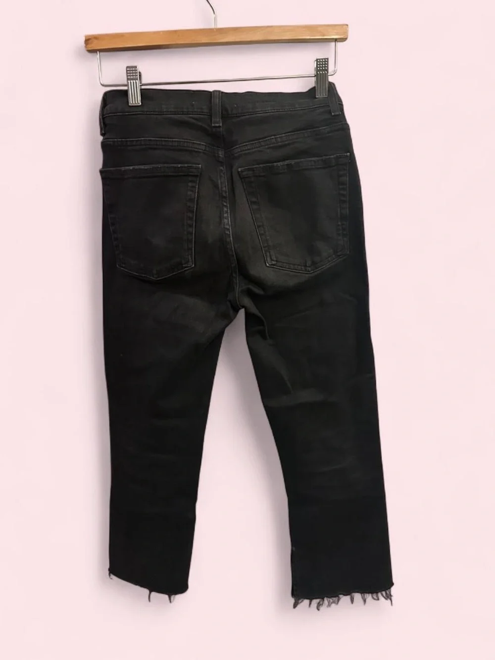 Zara Black Cropped Straight Jeans